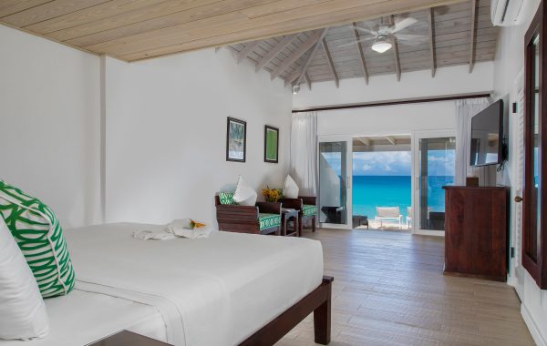 Superior Deluxe Beachfront Rooms
